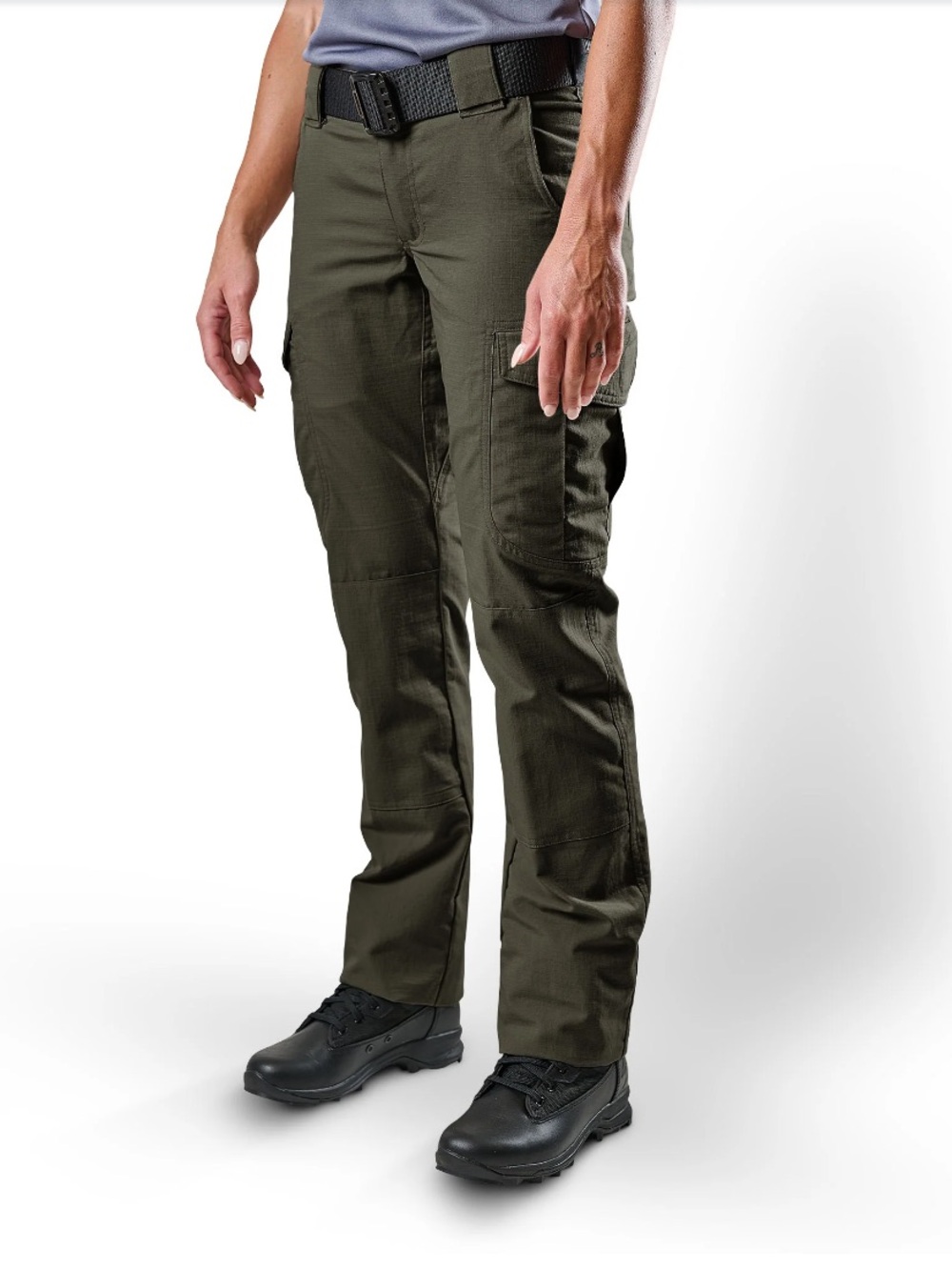 ✨NWT✨ Tactical Cargo Pants in Olive Green